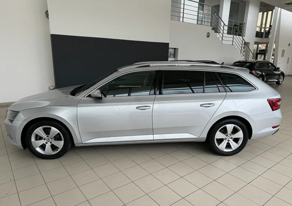 Skoda Superb cena 89900 przebieg: 112896, rok produkcji 2019 z Tykocin małe 667